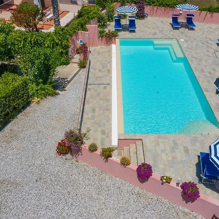 Elbaloves Appartaments Villa Capoliveri  Exterior photo