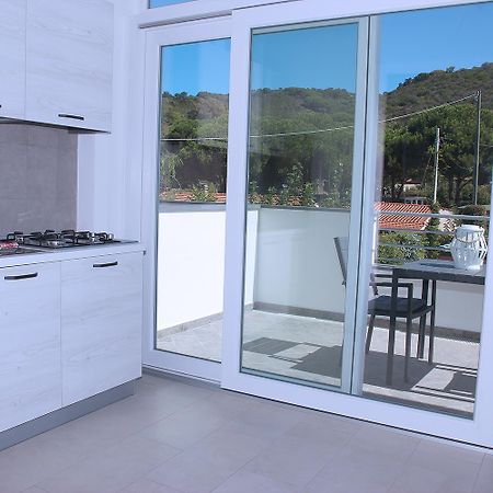 Elbaloves Appartaments Villa Capoliveri  Exterior photo