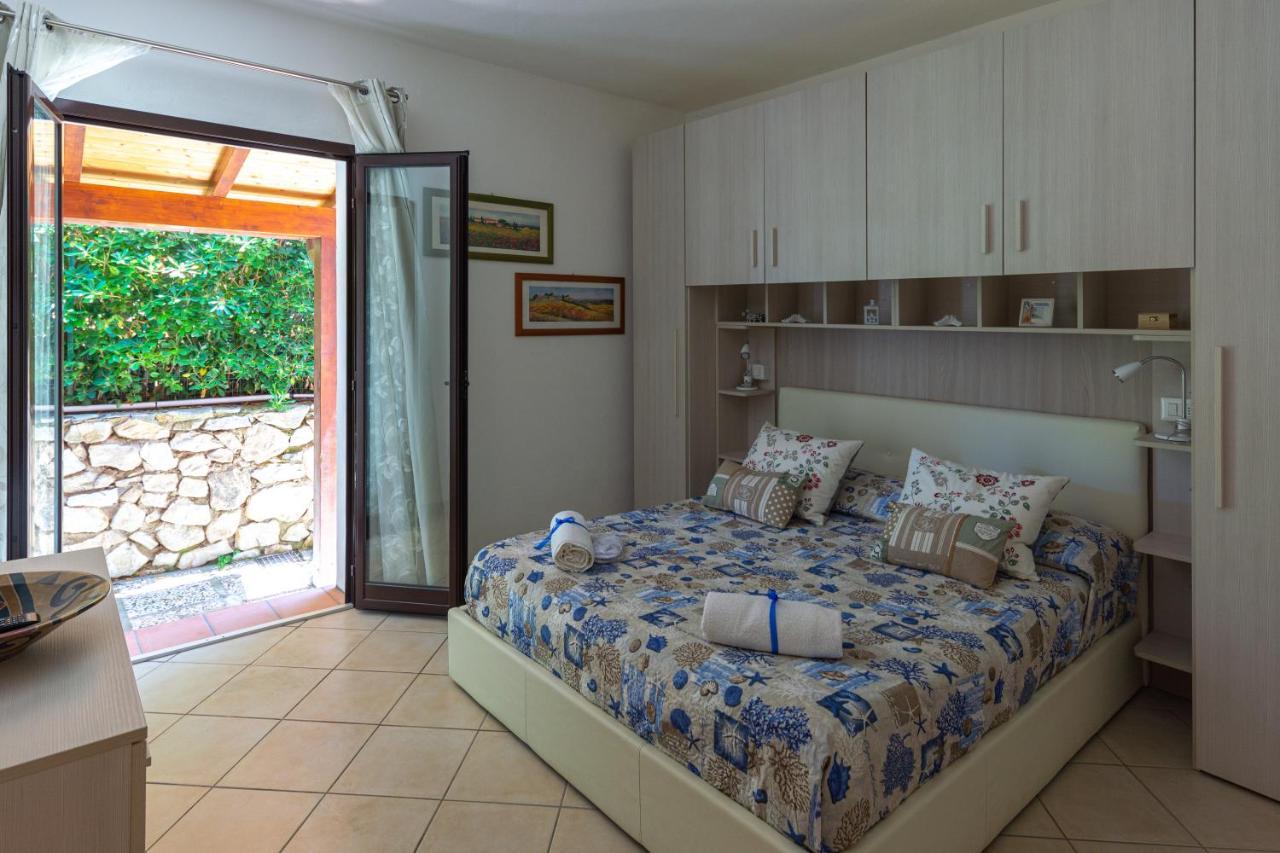 Elbaloves Appartaments Villa Capoliveri  Exterior photo