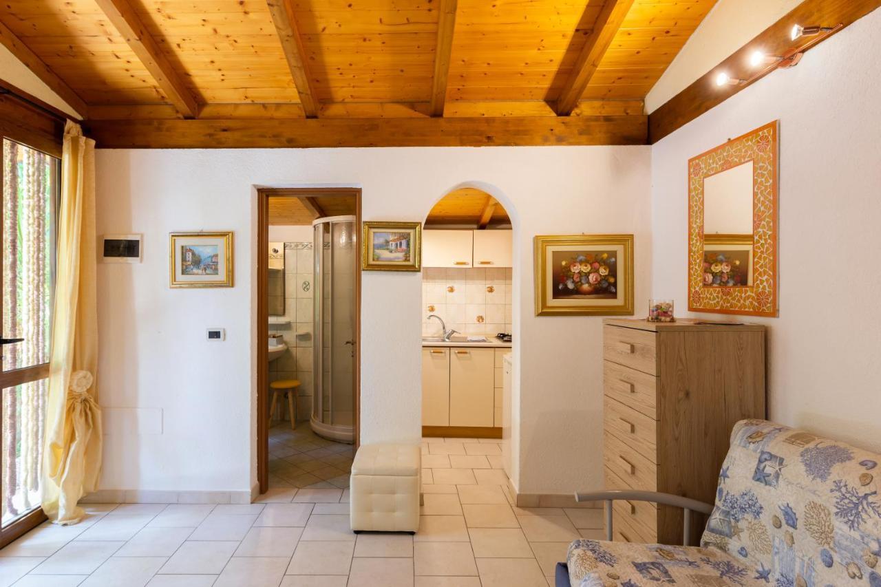 Elbaloves Appartaments Villa Capoliveri  Exterior photo