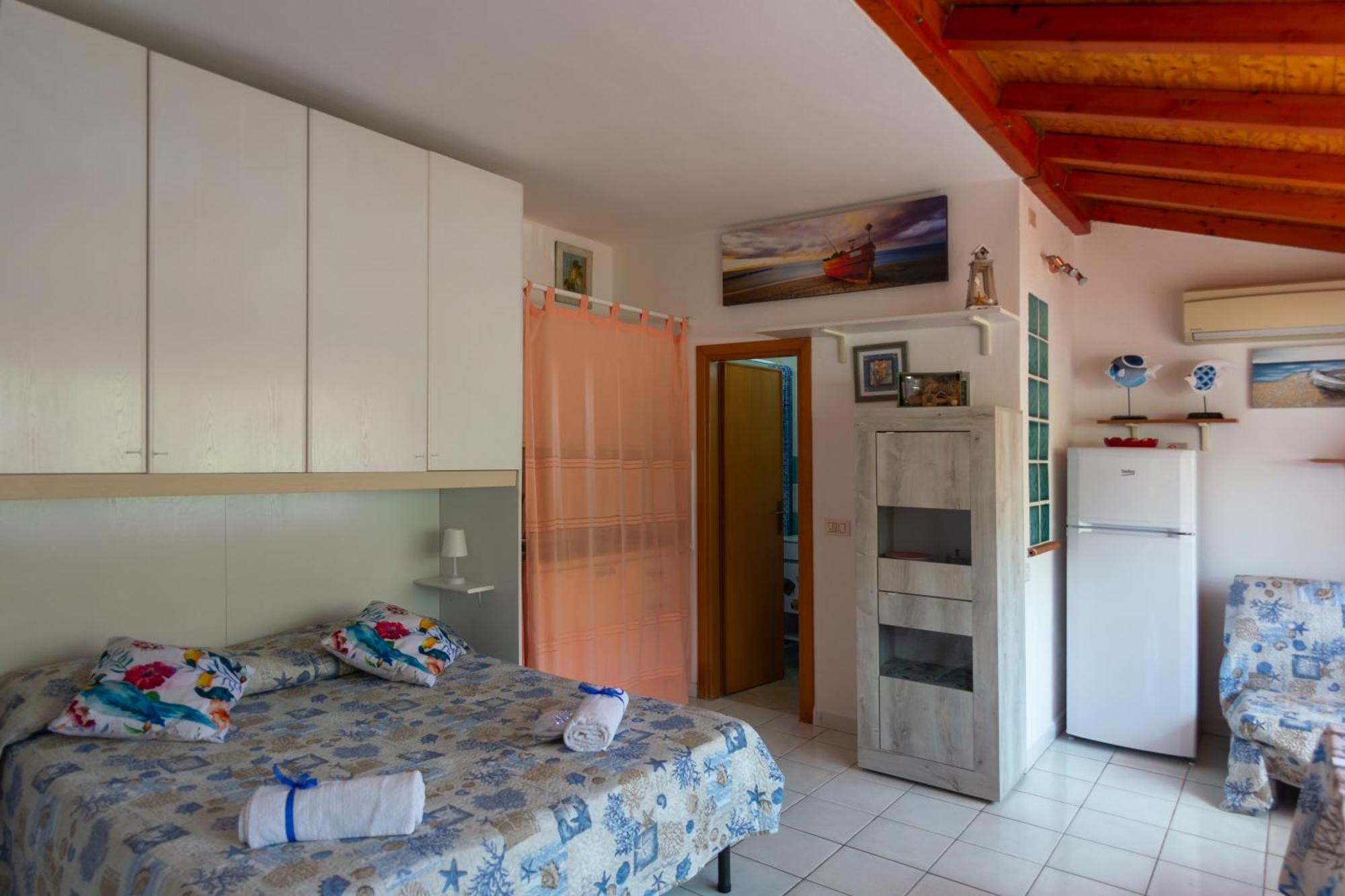 Elbaloves Appartaments Villa Capoliveri  Room photo