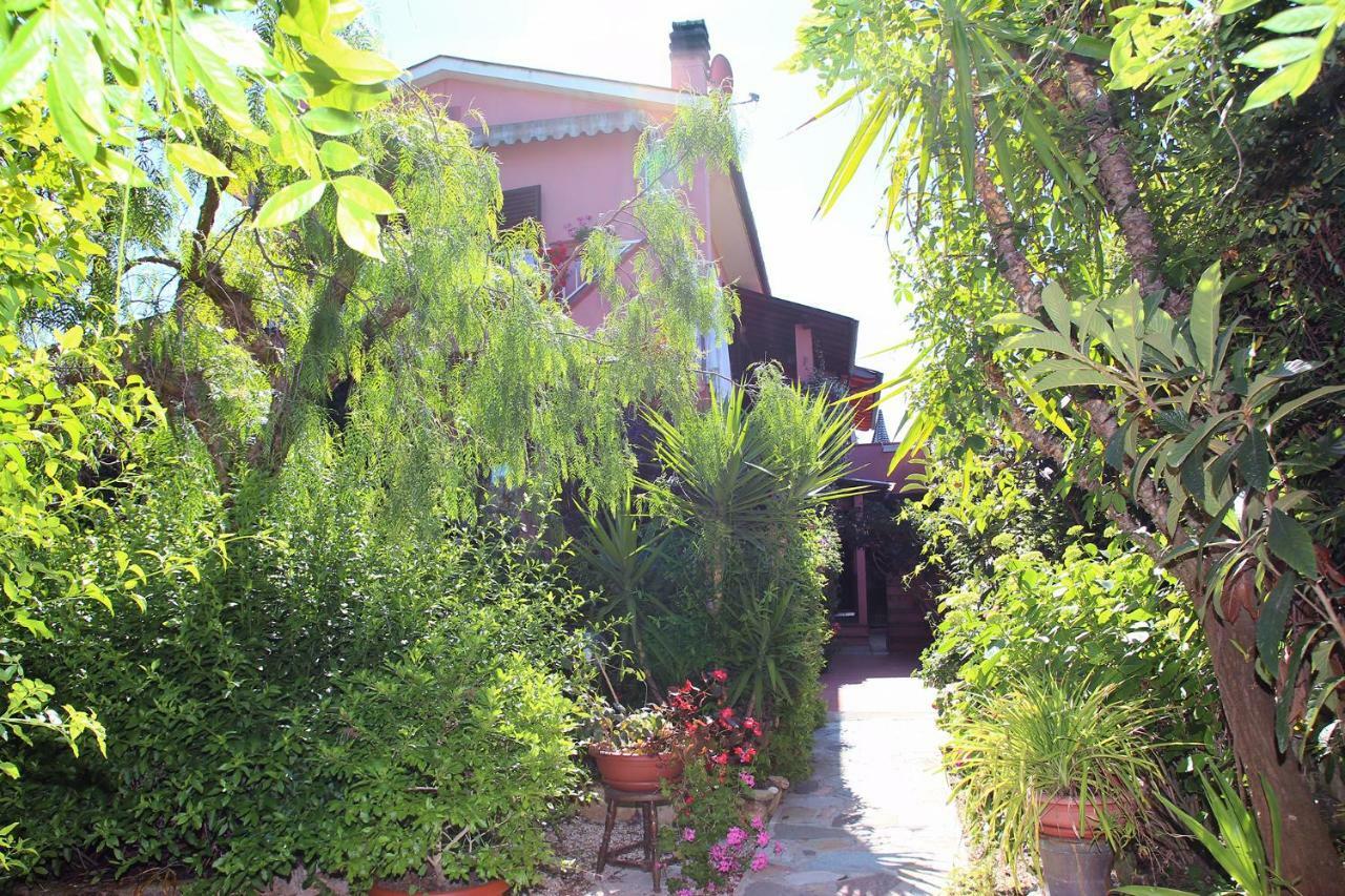 Elbaloves Appartaments Villa Capoliveri  Exterior photo